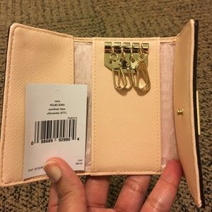 NWT Kate Spade 4 Ring Key Holder